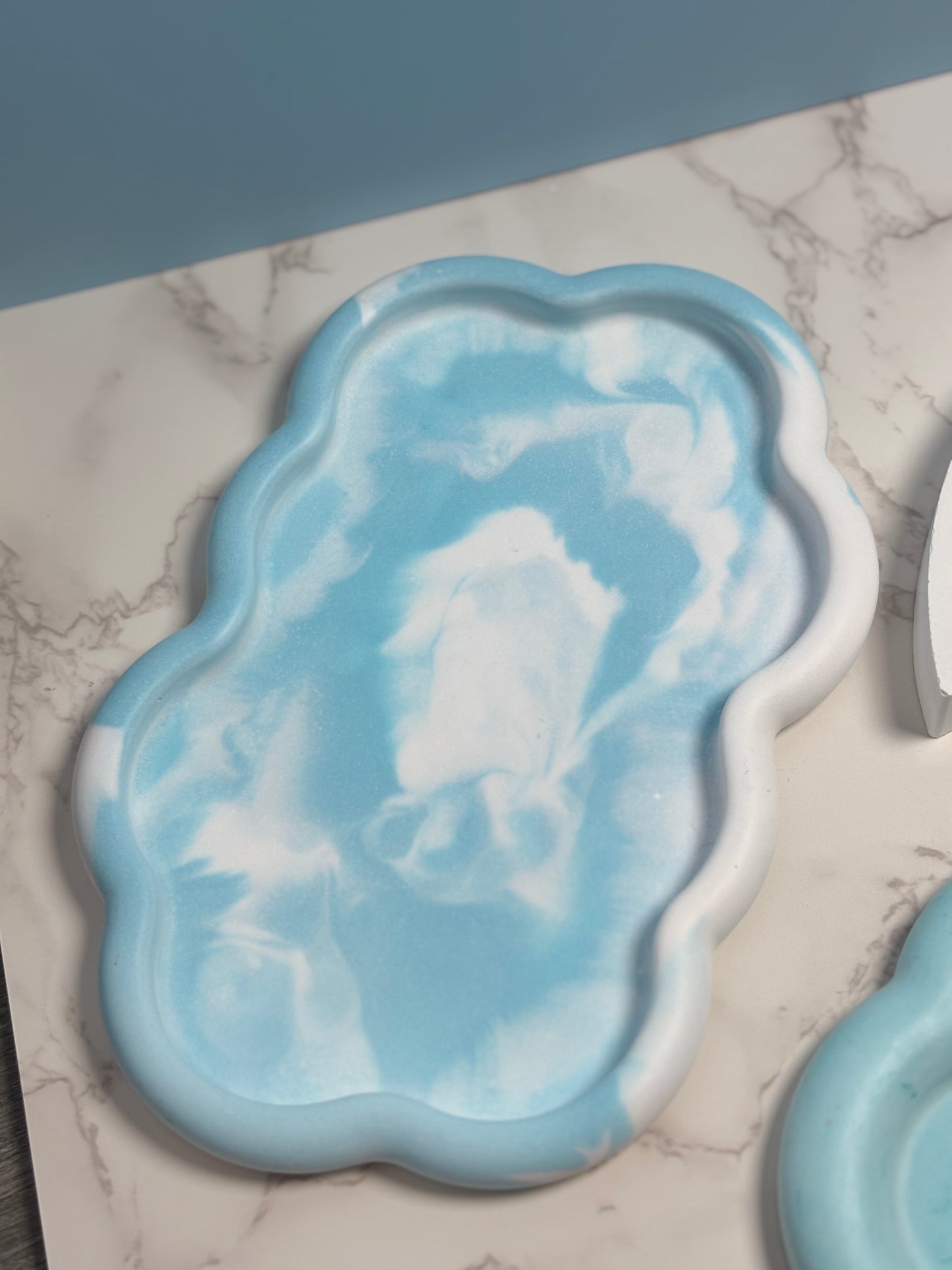 Cloud Tray – Handmade Eco Resin Decor