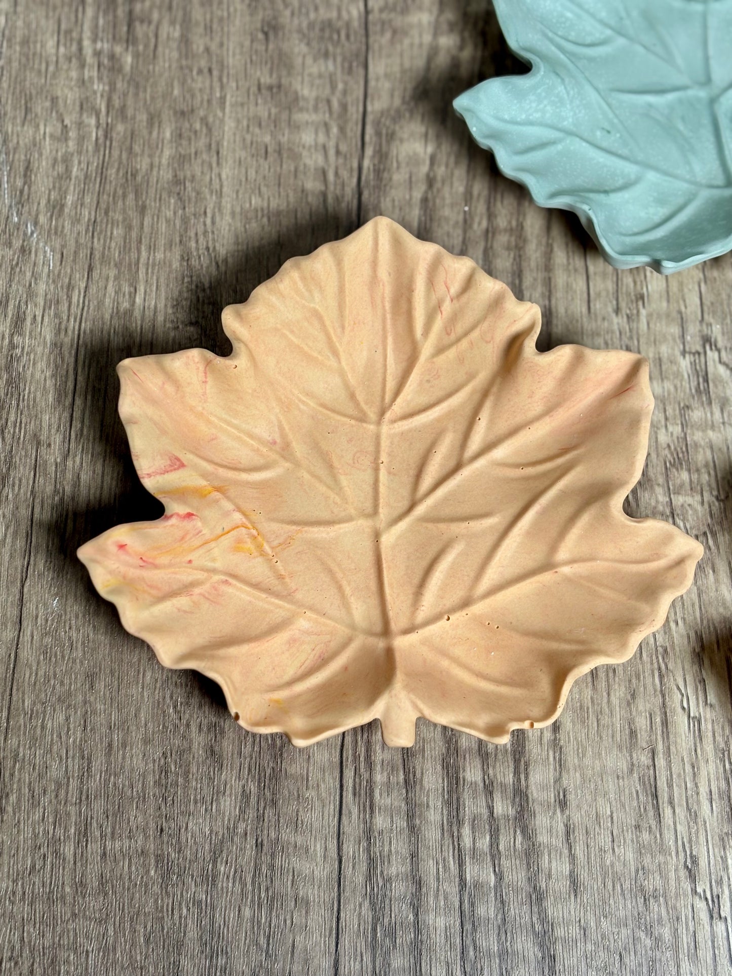 Leaf Trinket Tray – Eco Resin Jewelry Dish