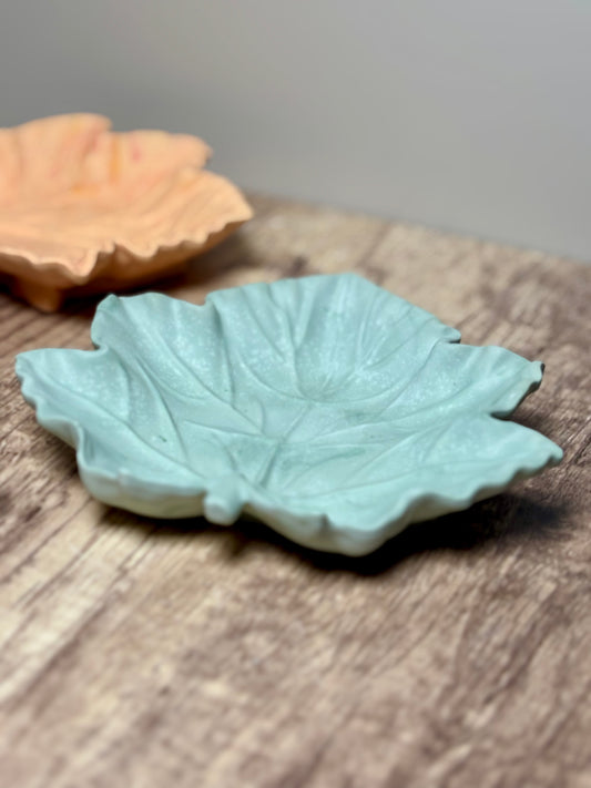 Leaf Trinket Tray – Eco Resin Jewelry Dish