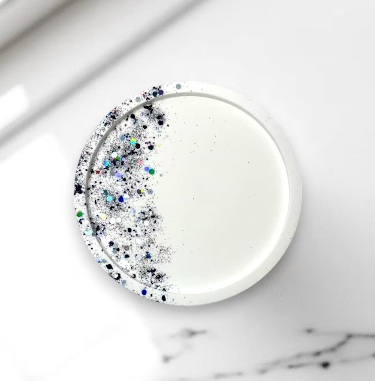 Glitter EcoResin Tray: Handmade Hexagon or Circle Jewelry, Keys, Candle Holder